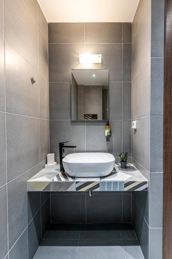 Athenian Boutique Apartments エクステリア 写真